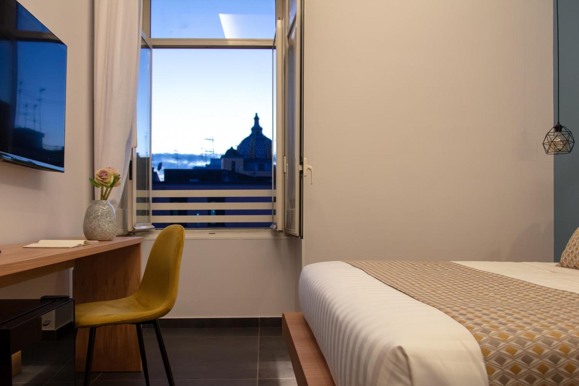 Main - Duomo Hotel Napels Buitenkant foto